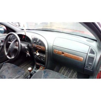 citroën xsara berlina del año 1999