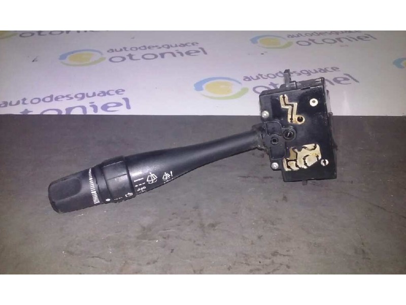 Recambio de mando limpia para nissan primera berlina (p11) básico referencia OEM IAM  5P 