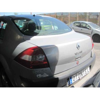 renault megane ii classic berlina del año 2004