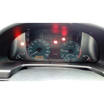 citroën xsara berlina del año 1999