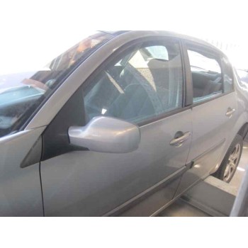 renault megane ii classic berlina del año 2004