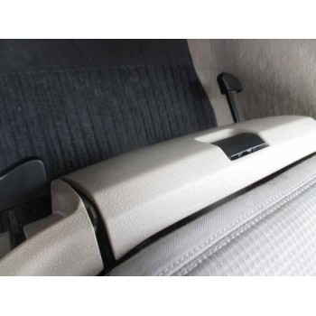 mercedes-benz clase e (w211) berlina del año 2004