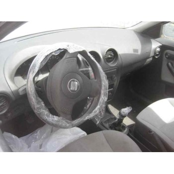 seat ibiza (6l1) del año 2004