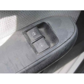 seat ibiza (6l1) del año 2004
