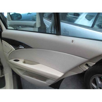 mercedes-benz clase e (w211) berlina del año 2004