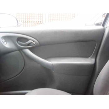 ford focus berlina (cak) del año 2002