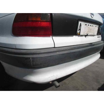 opel astra f berlina del año 1995