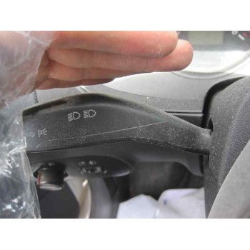 seat ibiza (6l1) del año 2004