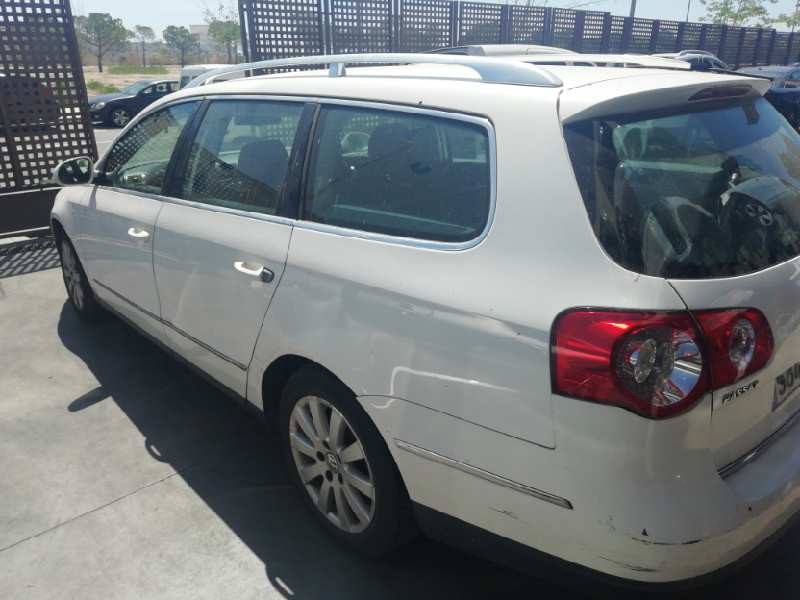 VOLKSWAGEN PASSAT VARIANT (3C5)