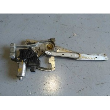 ELEVALUNAS DELANTERO DERECHO ELECTRICO 5P 