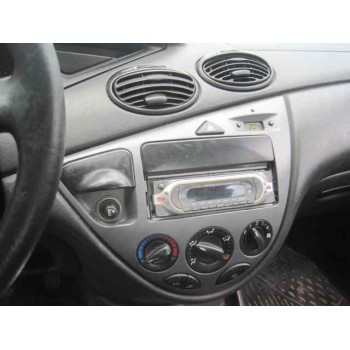 ford focus berlina (cak) del año 2002