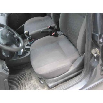 ford focus berlina (cak) del año 2002