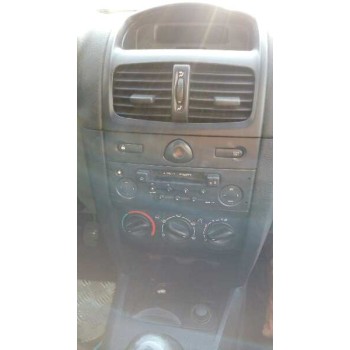 renault clio ii fase ii (b/cb0) del año 2001