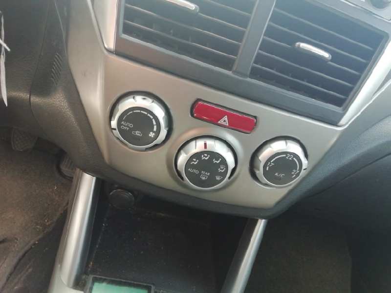 Recambio de mando climatizador para subaru forester s12 executive referencia OEM IAM   