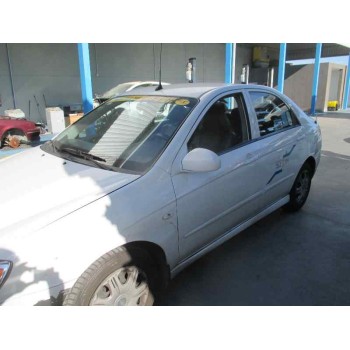 kia cerato del año 2005