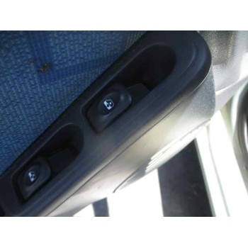 renault clio ii fase i (b/cbo) del año 2000