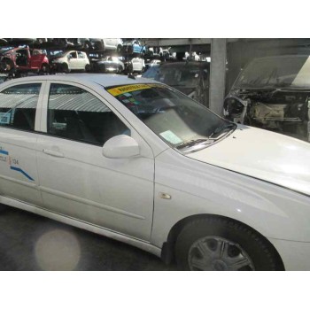 kia cerato del año 2005