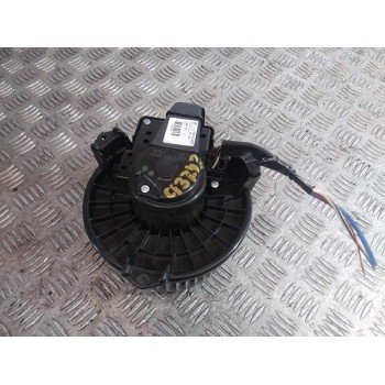 Recambio de motor calefaccion para toyota auris hybrid active referencia OEM IAM AV2727008084  