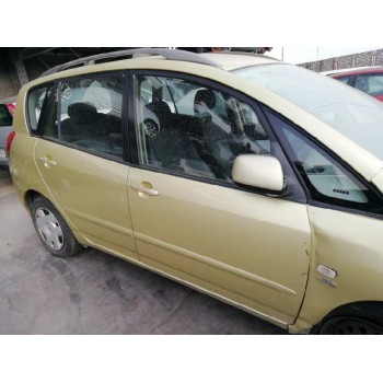 toyota corolla verso (e12) del año 2003