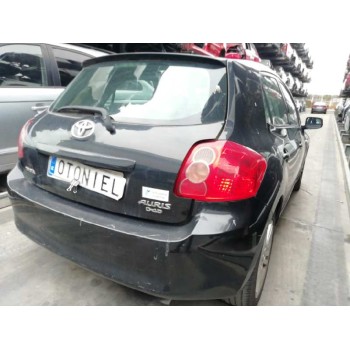 toyota auris del año 2007