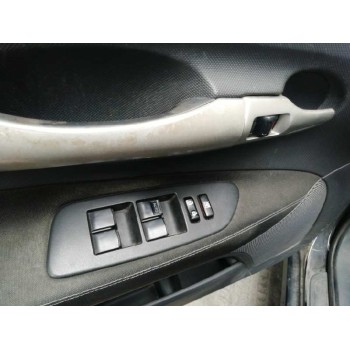 toyota auris del año 2007