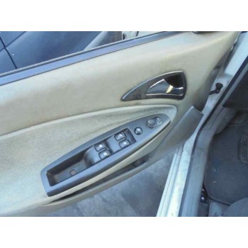 daewoo nubira berlina del año 2001