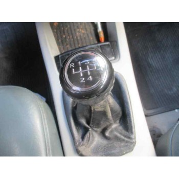 kia cerato del año 2005