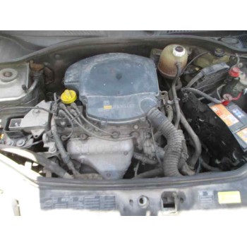 renault clio ii fase i (b/cbo) del año 2000