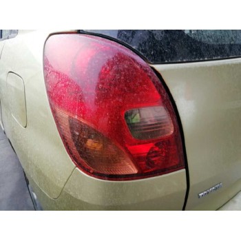 toyota corolla verso (e12) del año 2003