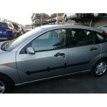 ford focus berlina (cak) del año 2004