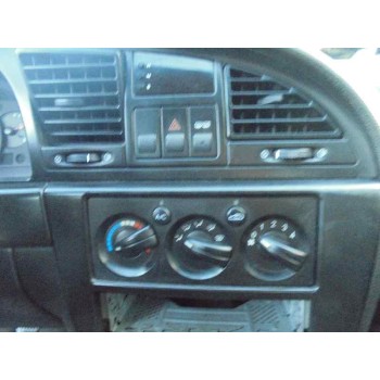 daewoo nubira berlina del año 2001