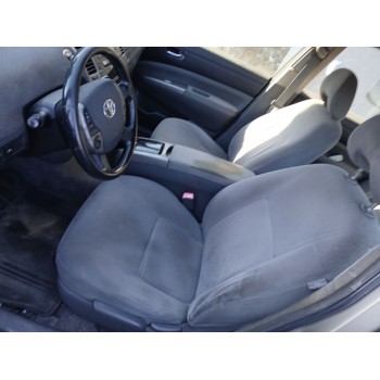 toyota prius liftback (_w2_) del año 2006