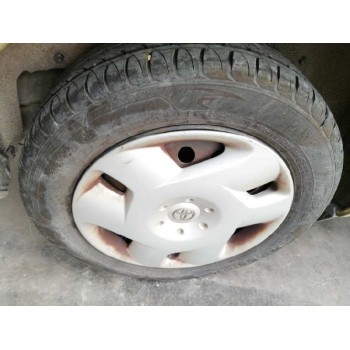 toyota corolla verso (e12) del año 2003