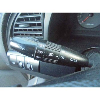 daewoo nubira berlina del año 2001