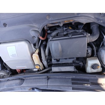 toyota prius liftback (_w2_) del año 2006