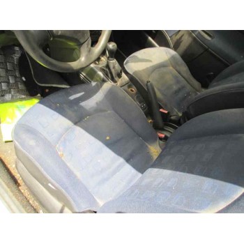 peugeot 206 berlina del año 2002