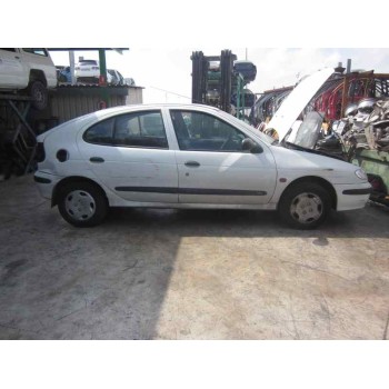 RENAULT MEGANE I BERLINA HATCHBACK (BA0)