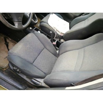 toyota corolla verso (e12) del año 2003