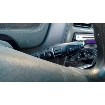 mitsubishi space star (dg0) del año 2001