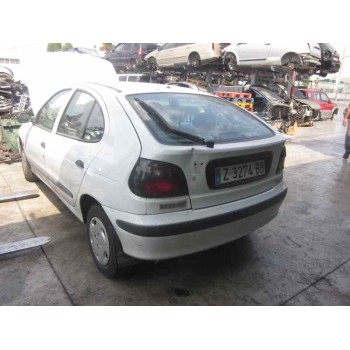 renault megane i berlina hatchback (ba0) del año 1996