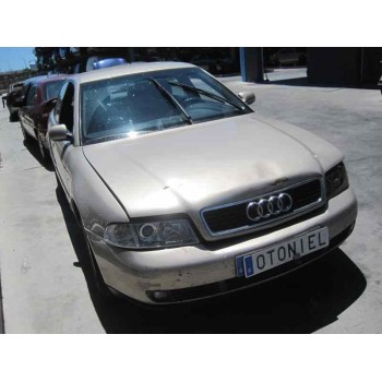audi a4 berlina (b5) del año 2000