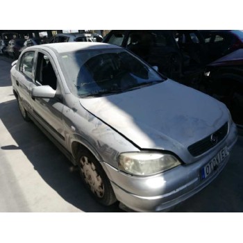 opel astra g berlina del año 2002