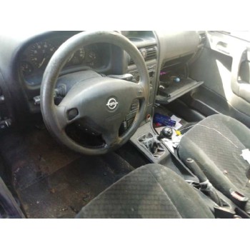 opel astra g berlina del año 2002