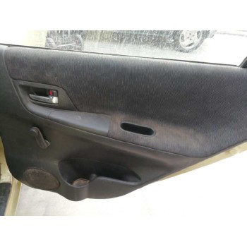 toyota corolla verso (e12) del año 2003