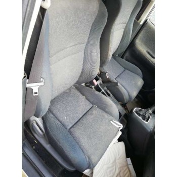 toyota corolla verso (e12) del año 2003