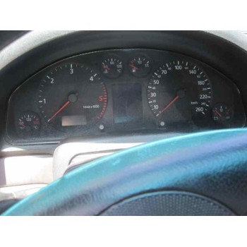 audi a4 berlina (b5) del año 2000