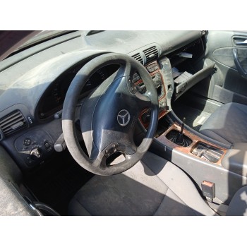 mercedes-benz clase c t-model (s203) del año 2001