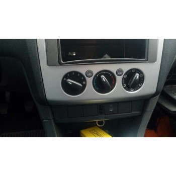 ford focus berlina (cap) del año 2005