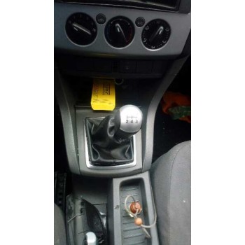 ford focus berlina (cap) del año 2005