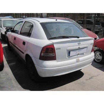 opel astra g berlina del año 2002